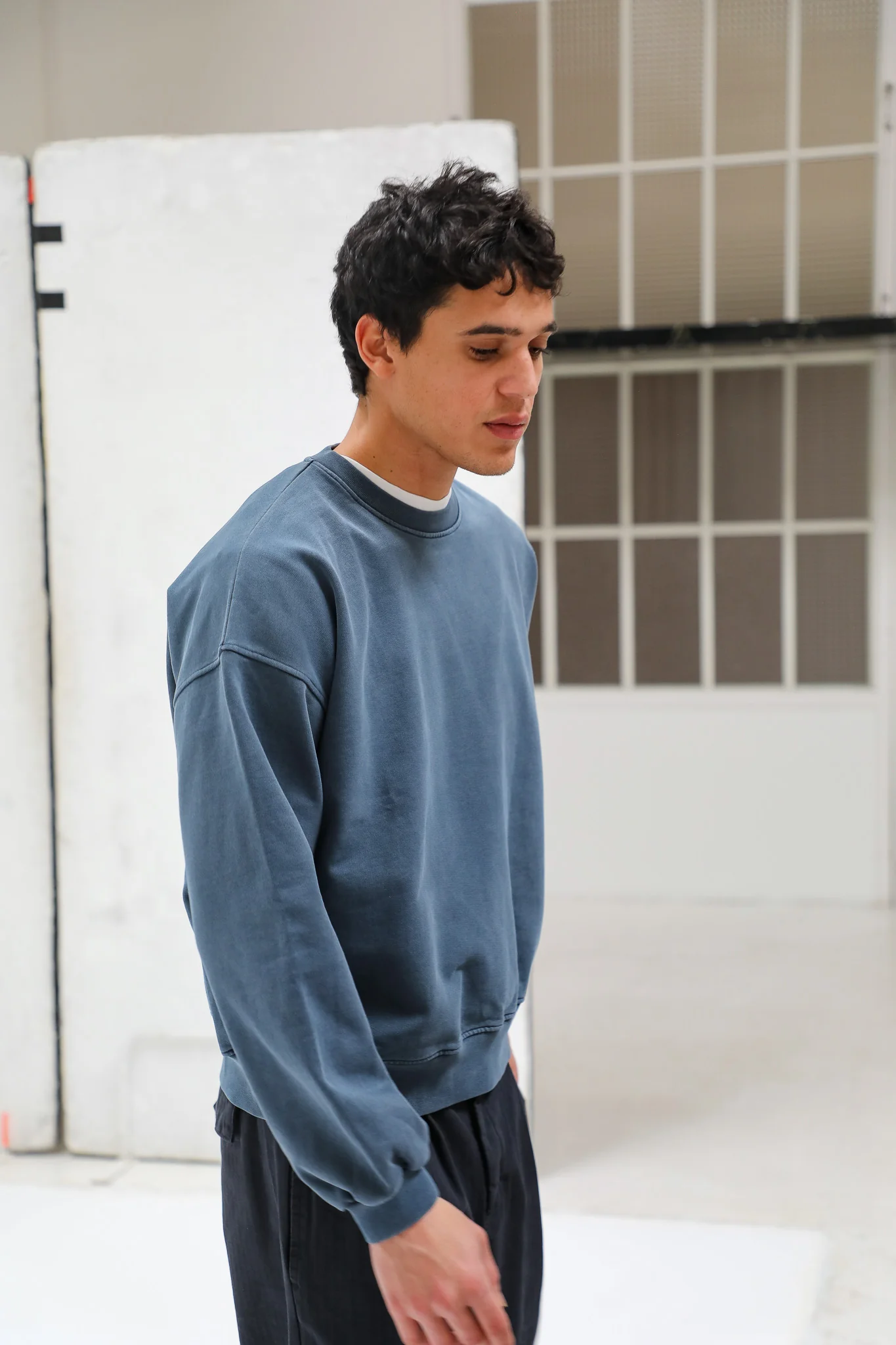 Back Pocket Sweatshirt Blue - Image 4
