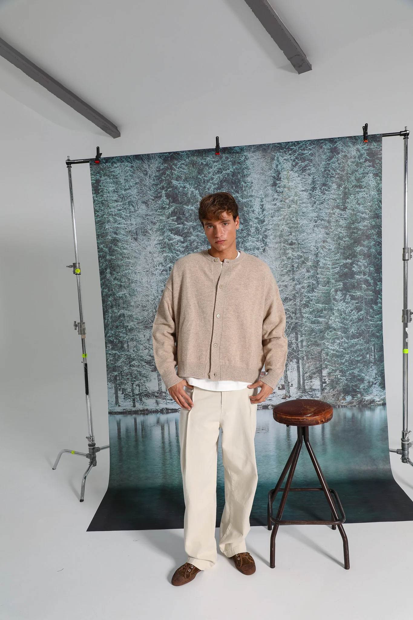 Buttons Knit Sweater Beige - Image 3