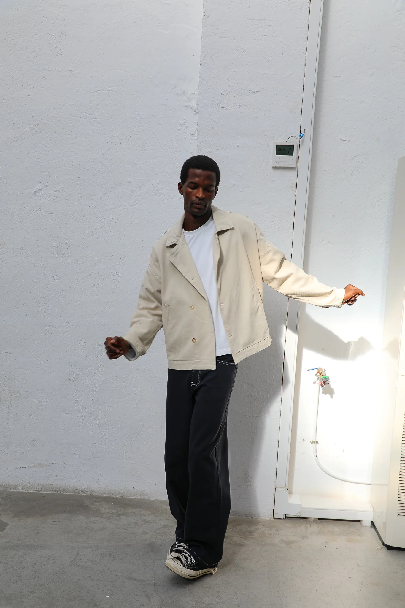 Crossed Jacket Beige - Image 5