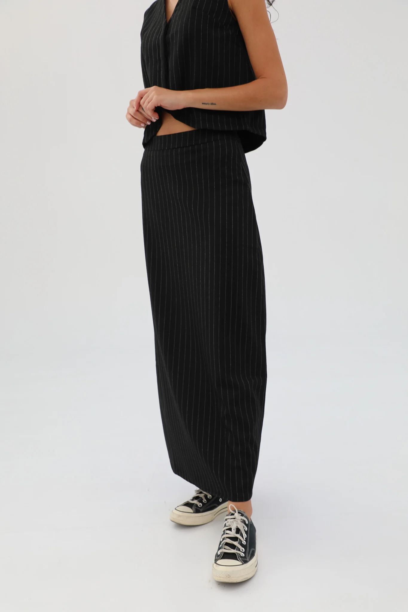 Diplomatic Stripes Skirt Black & Grey - Image 10