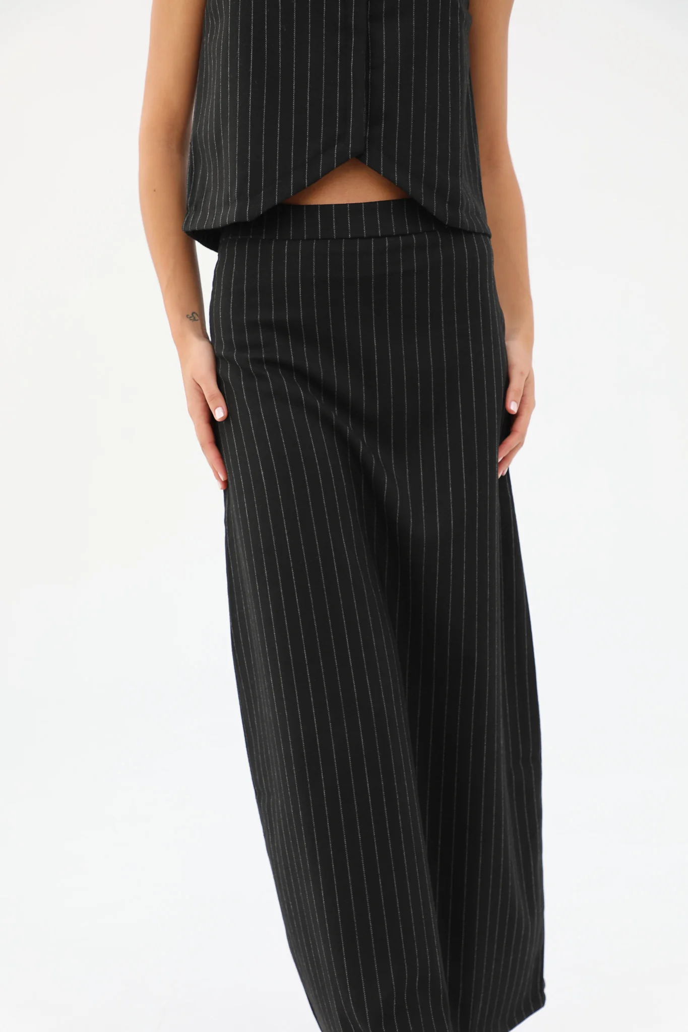 Diplomatic Stripes Skirt Black & Grey - Image 6