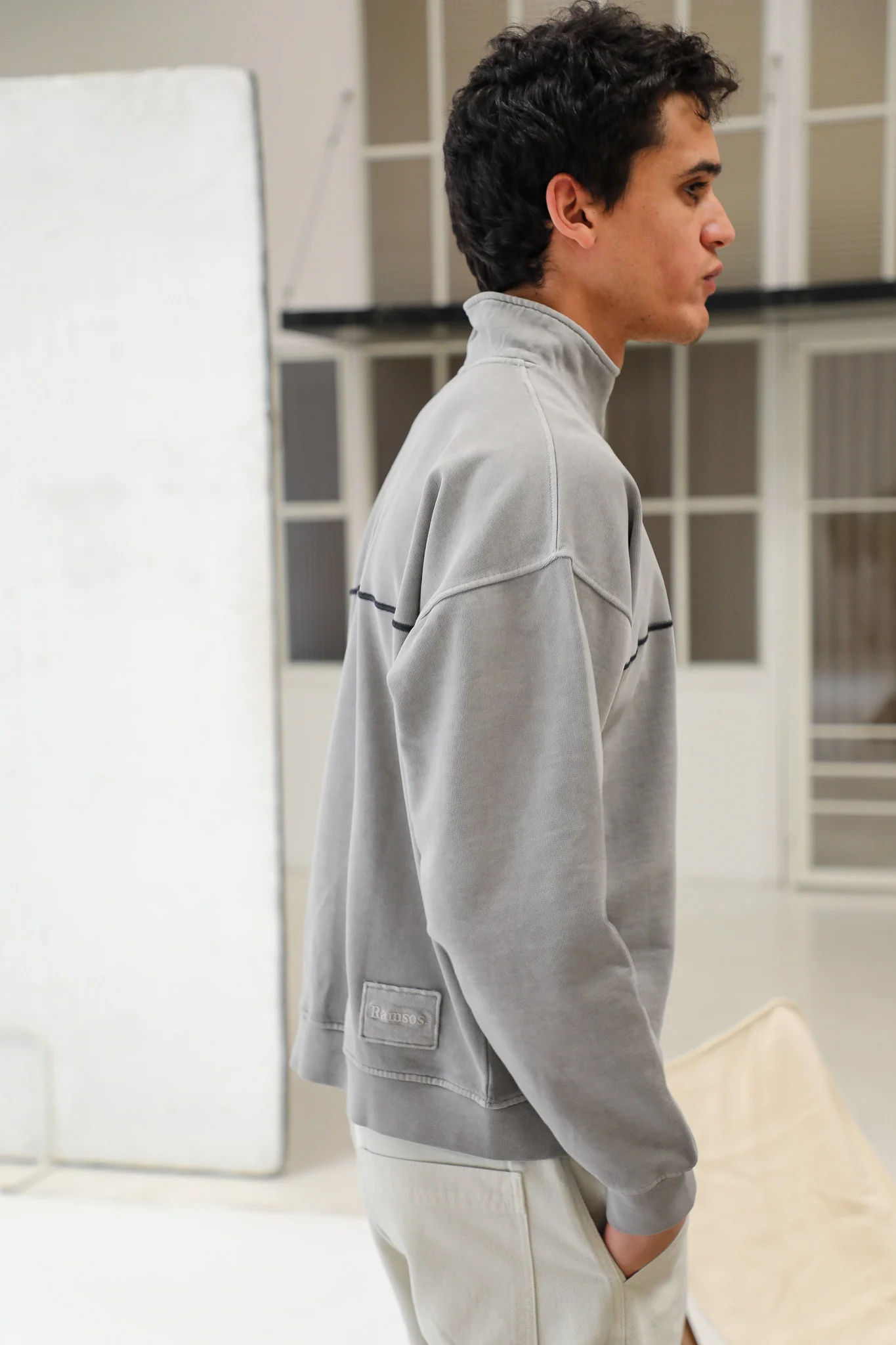 Flow Hoodie Line Light Grey - Image 11