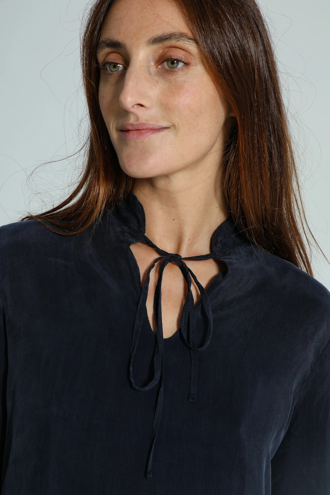 Lace Cupro Blouse Navy - Image 4