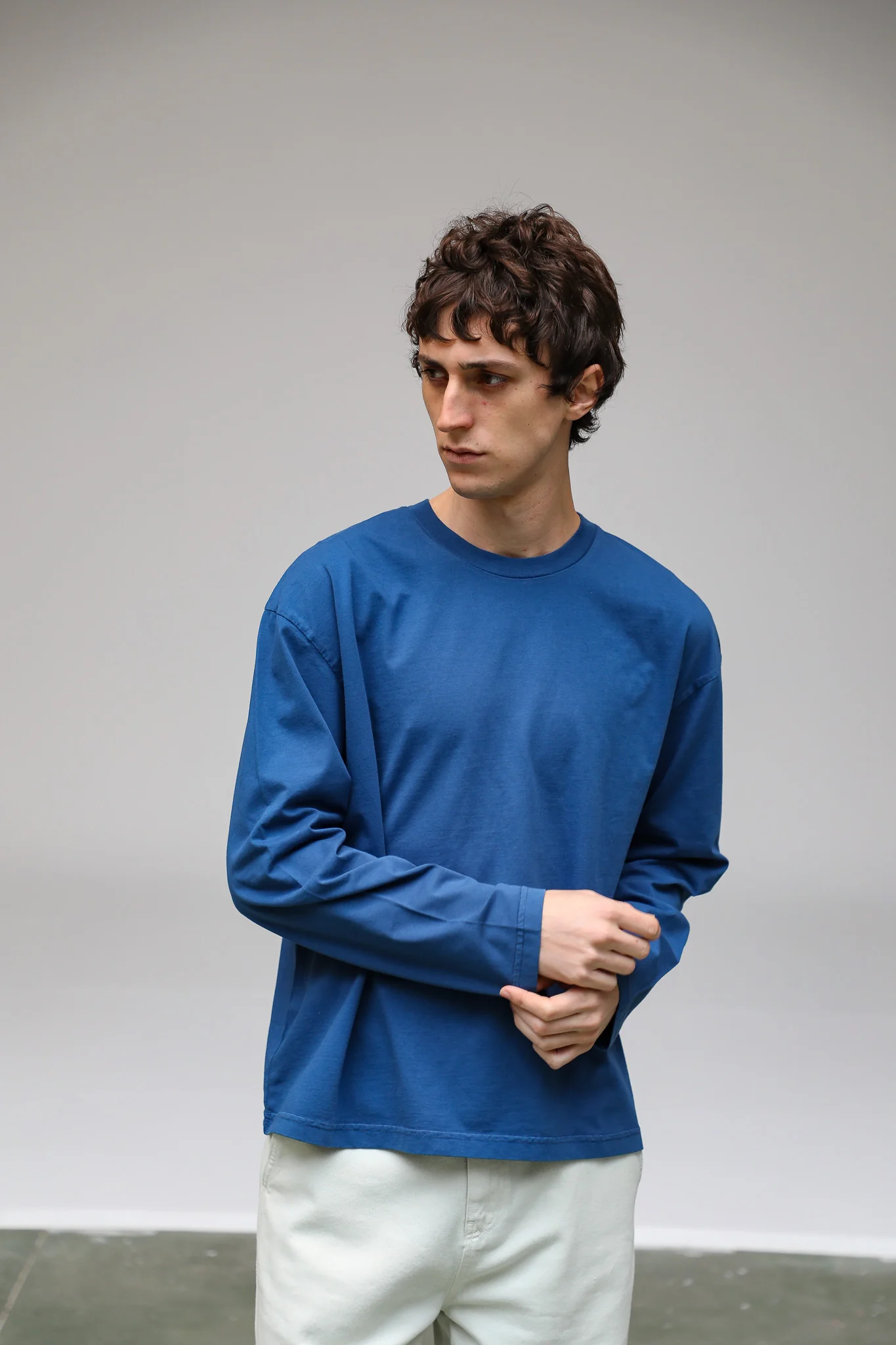 Long Trendy Modern T-Shirt Blue - Image 3