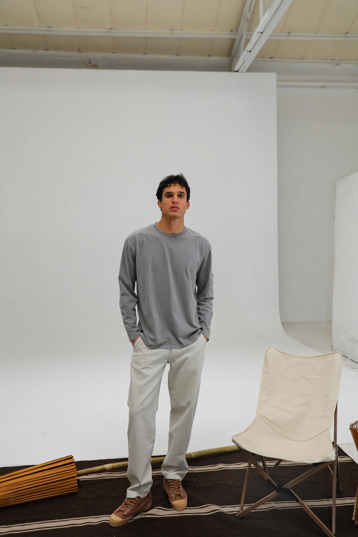 Long Trendy Side Pocket T-Shirt Detail Light Grey - Image 4