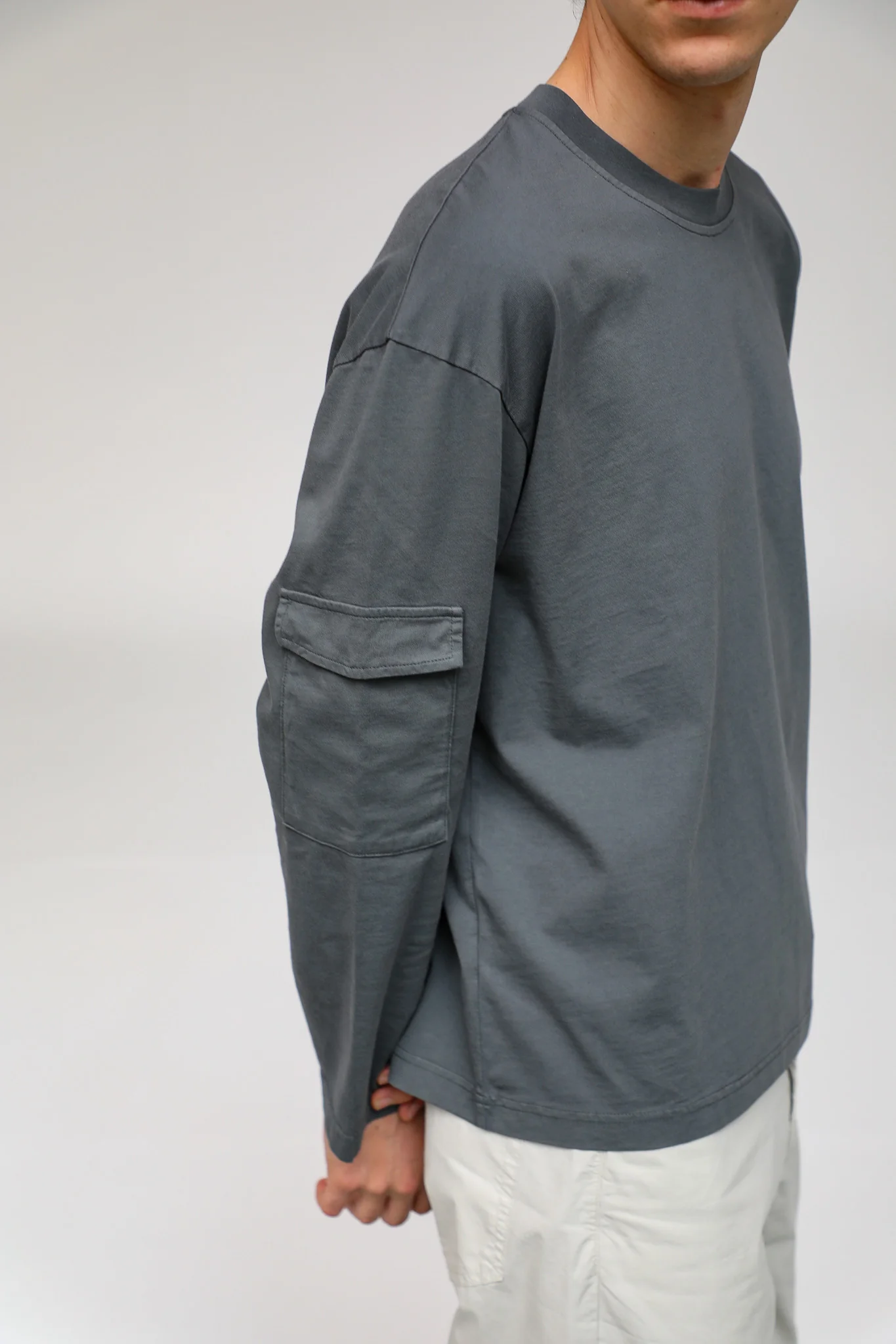 Long Trendy Side Pocket T-Shirt Petrol - Image 8