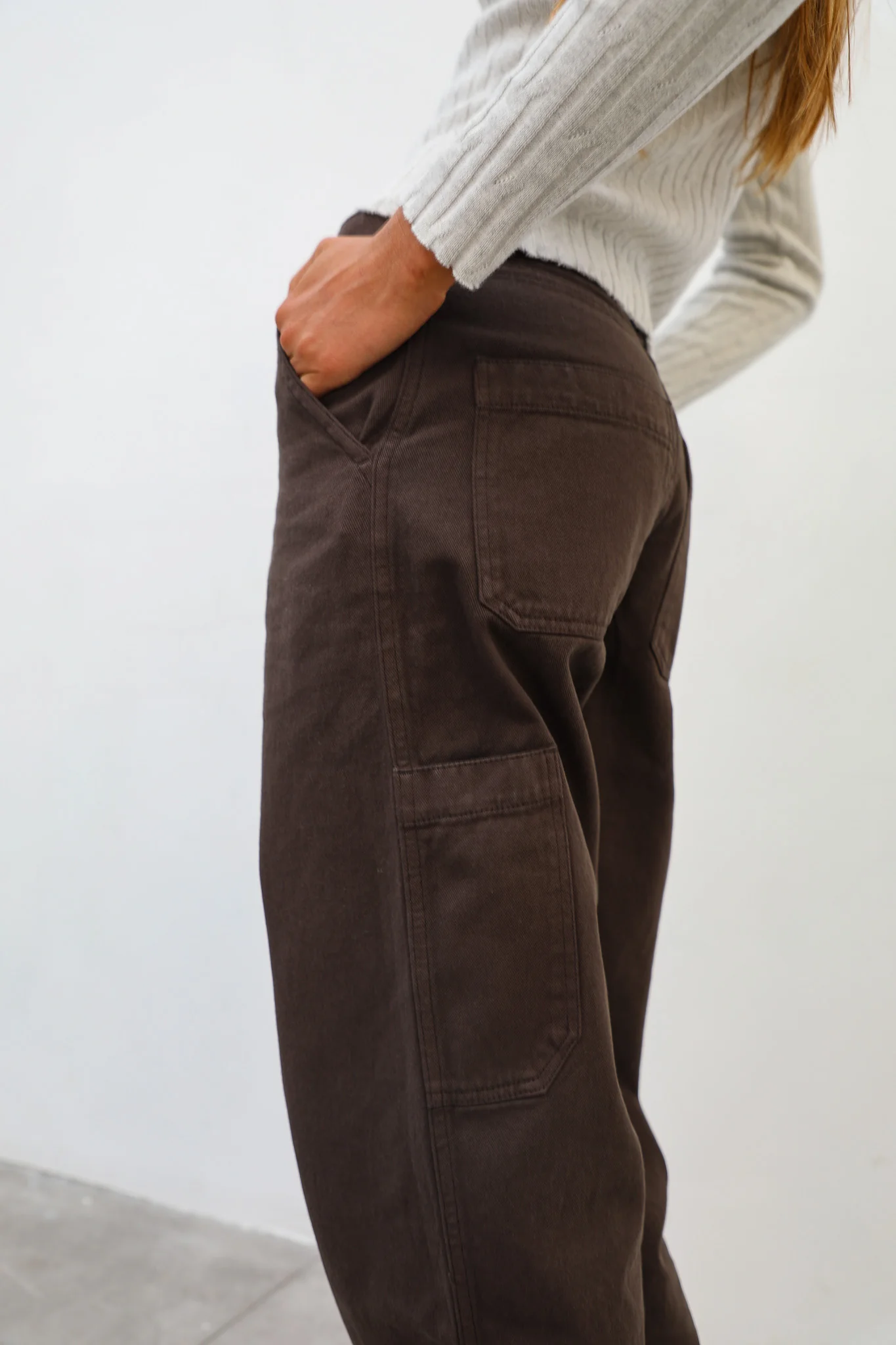 Modern Comfy Pants Women Dark Brown - Image 4