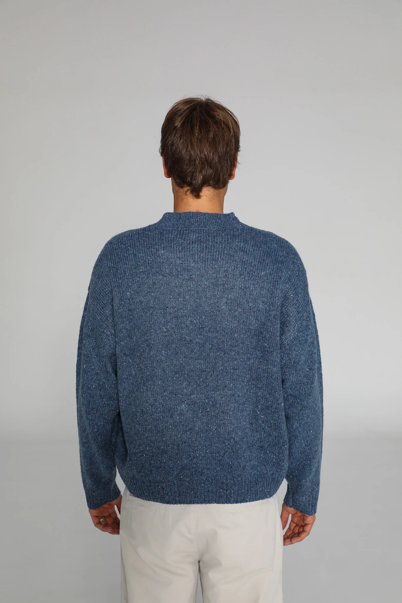 Round Knit Sweater Mottled Blue  - Image 10