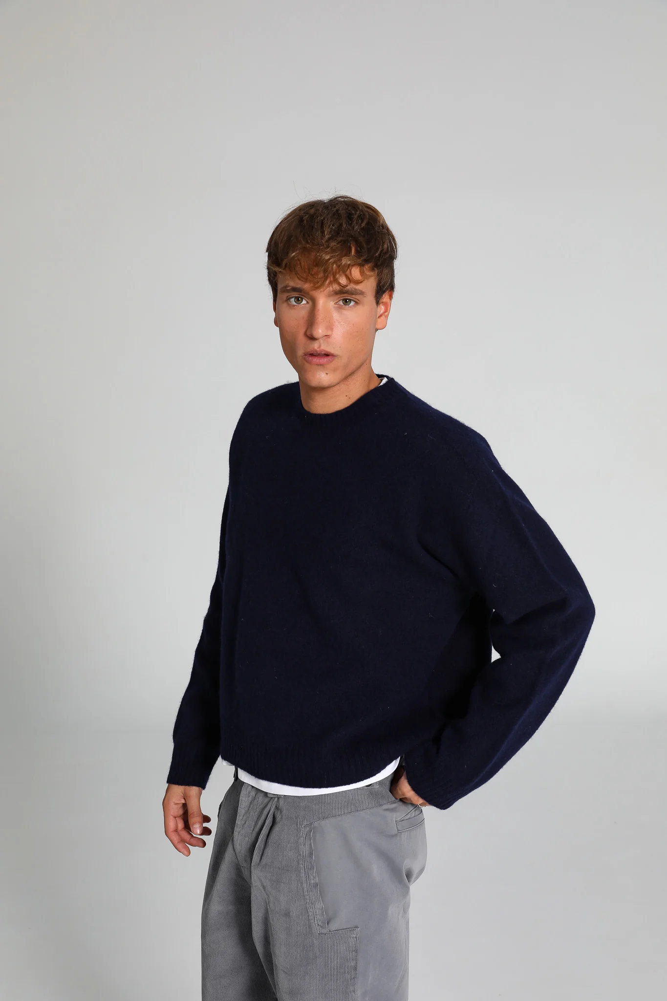 Round Knit Sweater Navy - Image 4
