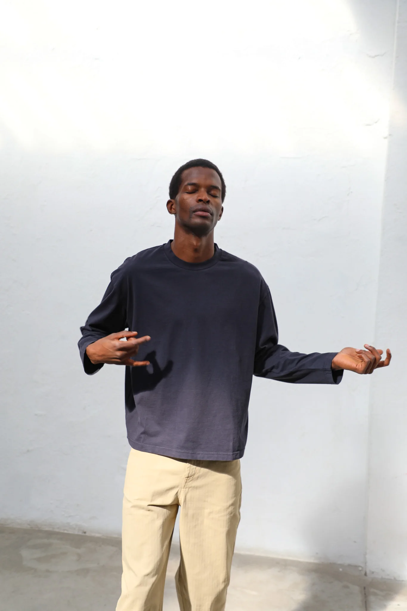 Soft Modern Long Trendy T-Shirt Navy - Image 8