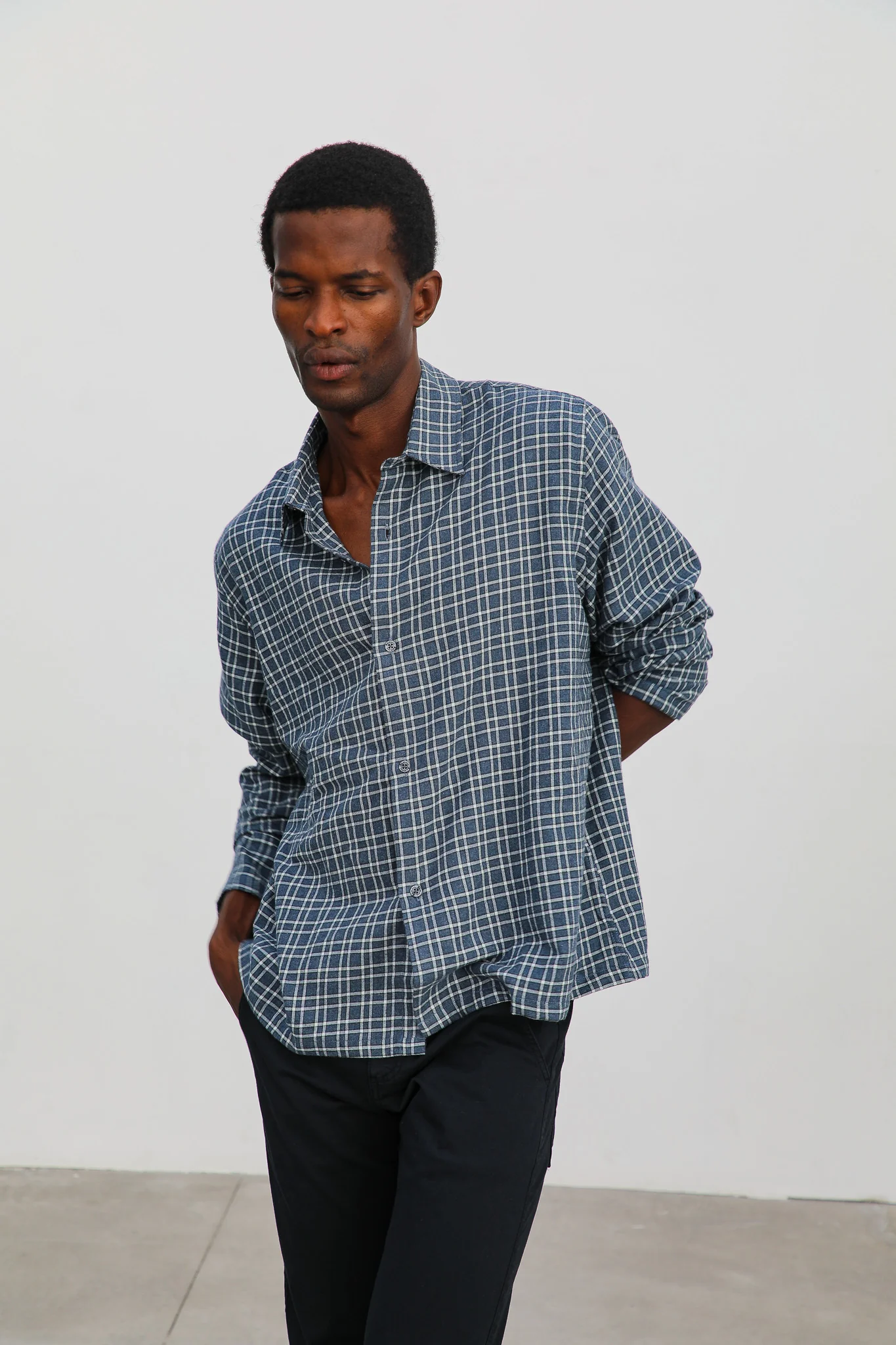 Square Modern Shirt Blue & White - Image 5