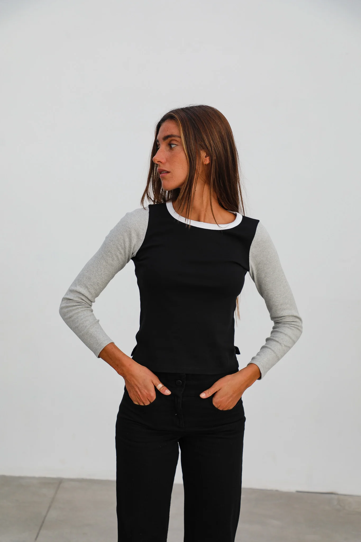 Triple Tone Long T-Shirt Black - Image 3