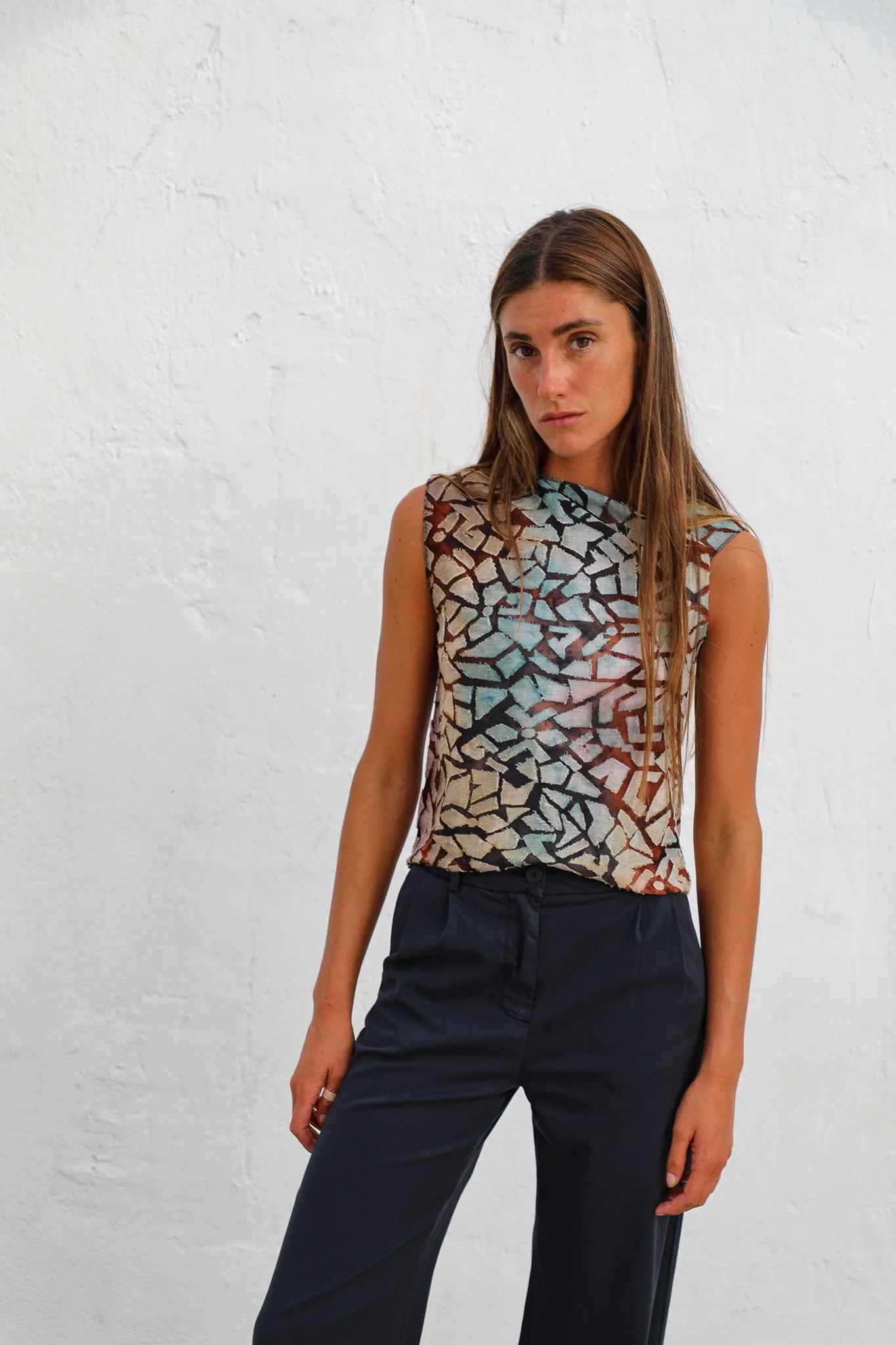 Twist Asymmetric Top - Image 5